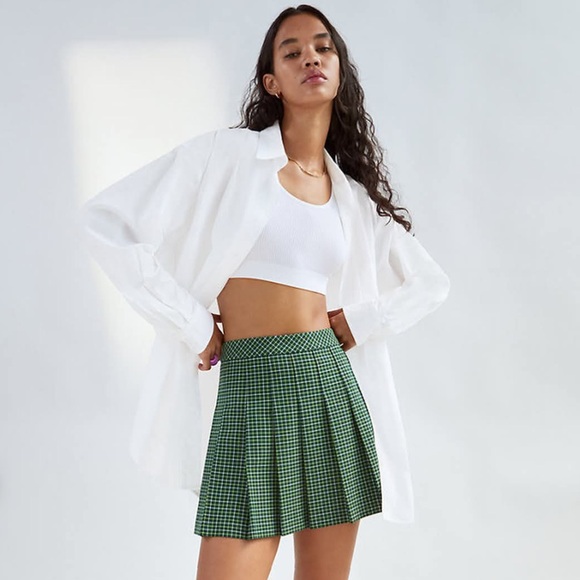 Sunday Best Dresses & Skirts - Aritzia Sunday Best Olive Pleated Skirt Plaid